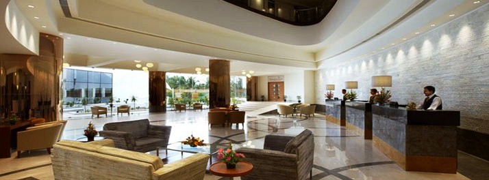 678/Park Plaza - Salem 02.jpg